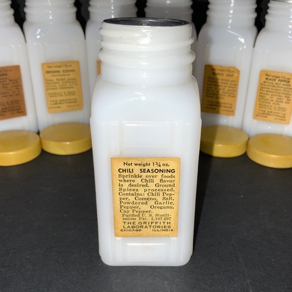 Set of 10 Griffith’s Yellow Spice Jars All Have Back Labels, Shaker & Yellow Cap - Picture 6 of 7